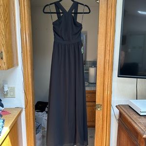 Lulu’s Black Gown